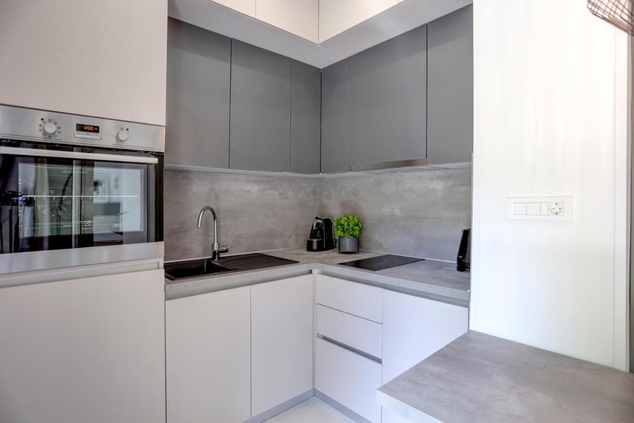 Apartments Hugo 2 Сплит Экстерьер фото