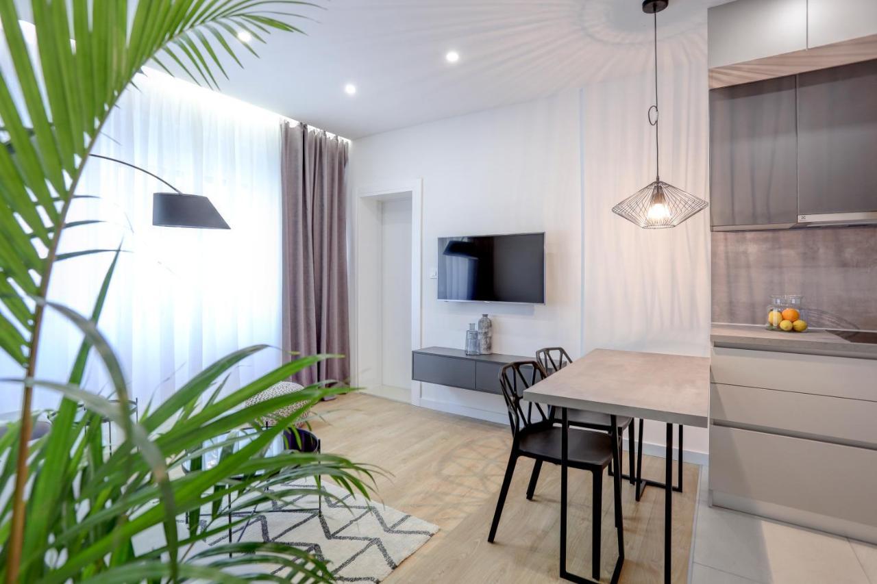Apartments Hugo 2 Сплит Экстерьер фото