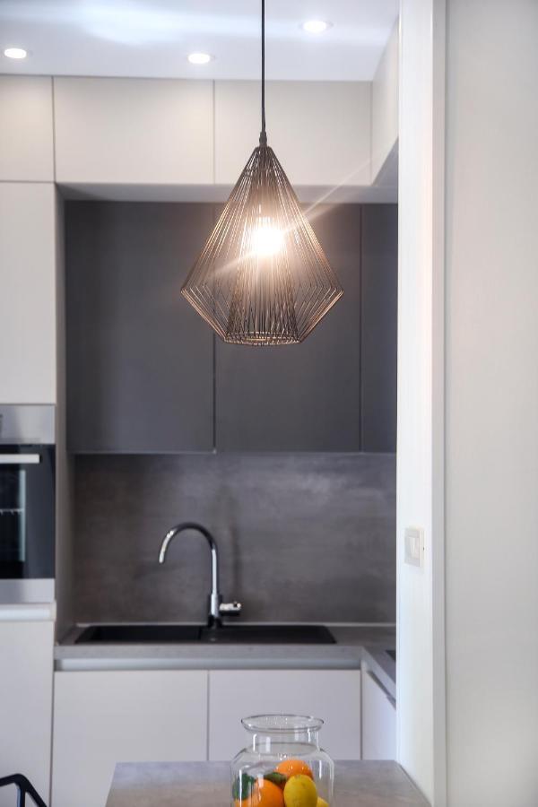 Apartments Hugo 2 Сплит Экстерьер фото